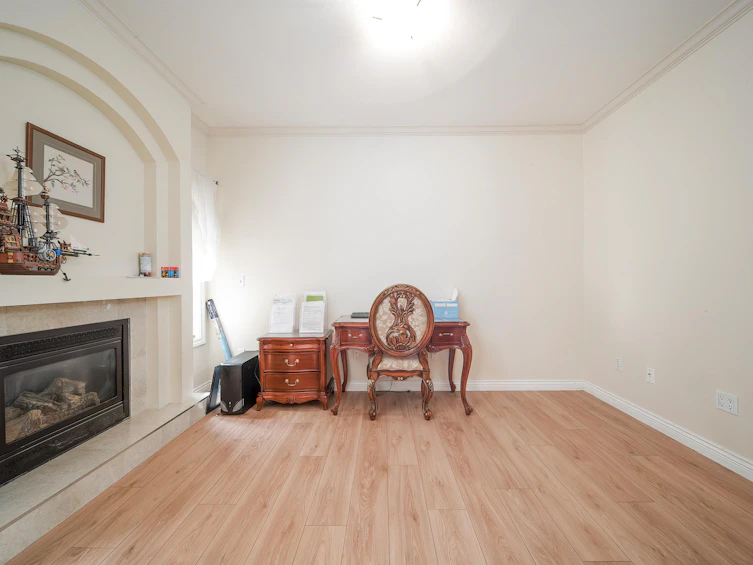 4708 Sardis Street, Burnaby, BC, V5H 1L5 - 3