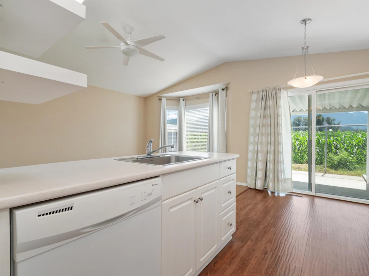 84A-45918 Knight Road, Chilliwack, BC, V2R 3X4 - 28