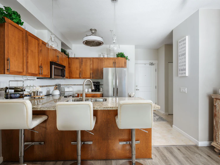 215-11950 Harris Road, Pitt Meadows, BC, V3Y 0B7 - 16