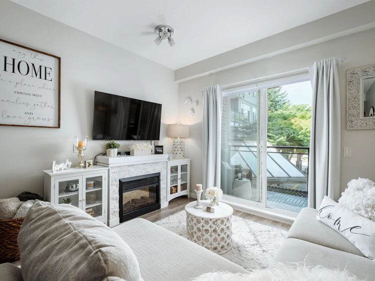 215-11950 Harris Road, Pitt Meadows, BC, V3Y 0B7 - 4