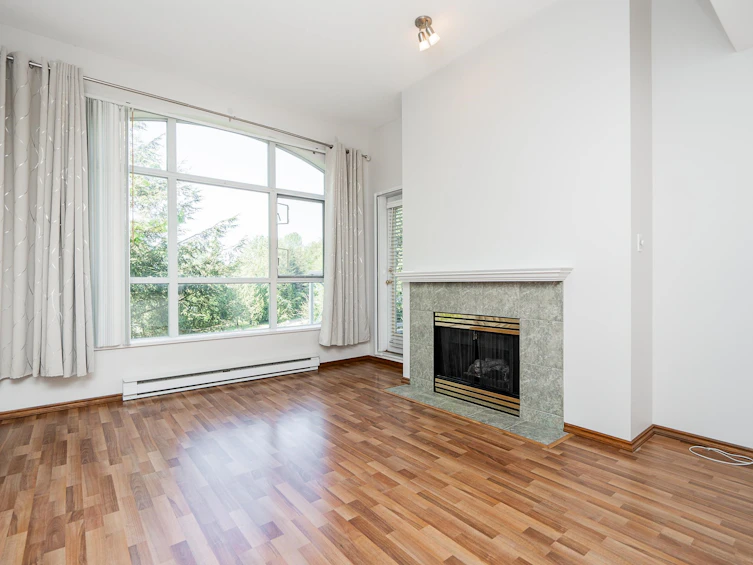 403-2559 Parkview Lane, Port Coquitlam, BC, V3C 6M1 - 2