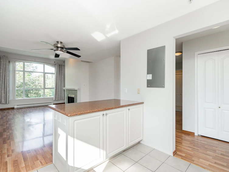 403-2559 Parkview Lane, Port Coquitlam, BC, V3C 6M1 - 13