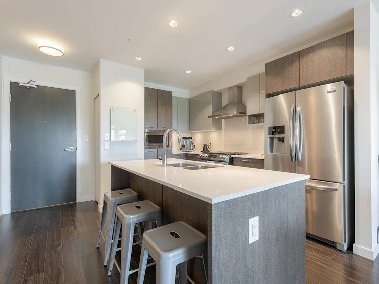 301-202 E 24th Avenue, Vancouver, BC, V5V 1Z6 - 5