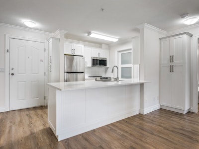 320-45769 Stevenson Road - 2