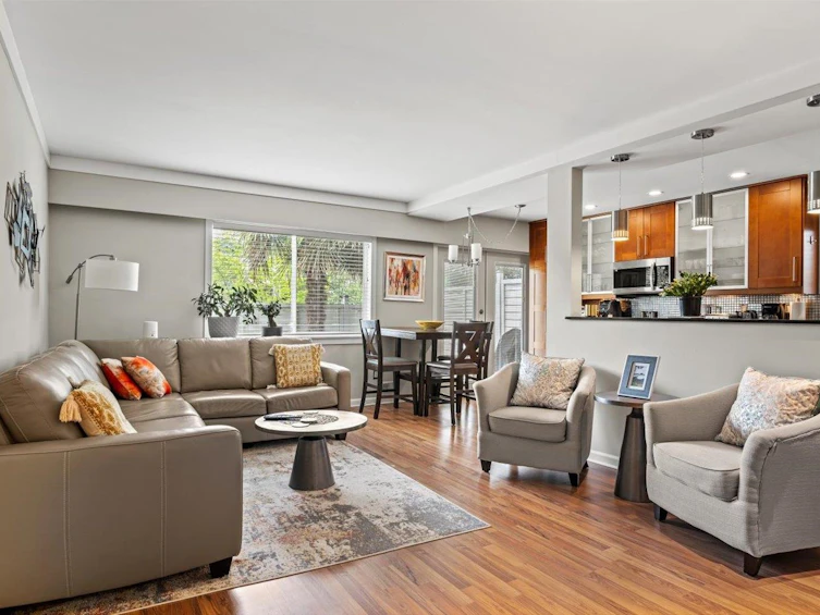 2205 Mcgill Street, Vancouver, BC, V5L 1C3 - 22