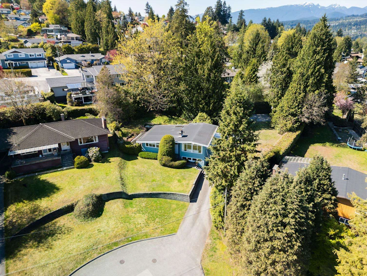 3090 Lazy A Street, Coquitlam, BC, V3C 3N9 - 34