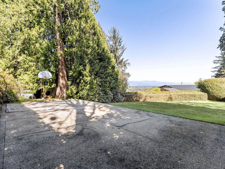 3090 Lazy A Street, Coquitlam, BC, V3C 3N9 - 29