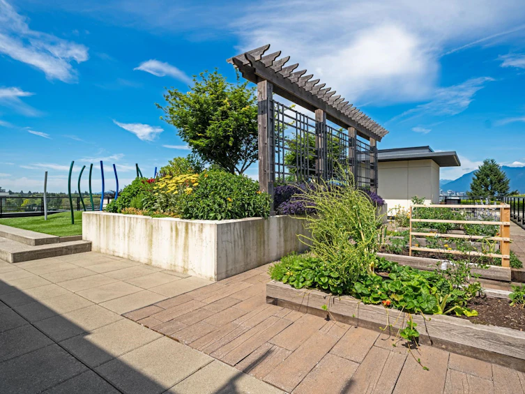 304-4488 Cambie Street, Vancouver, BC, V5Y 0M2 - 25