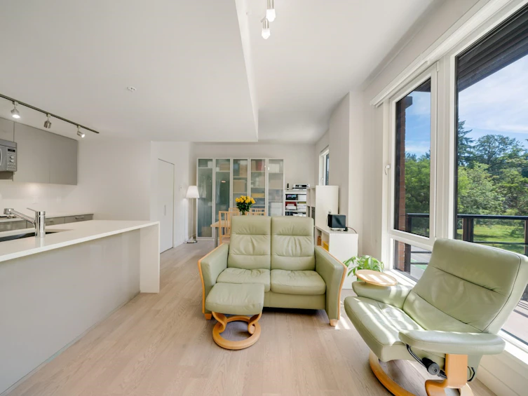 304-4488 Cambie Street, Vancouver, BC, V5Y 0M2 - 17