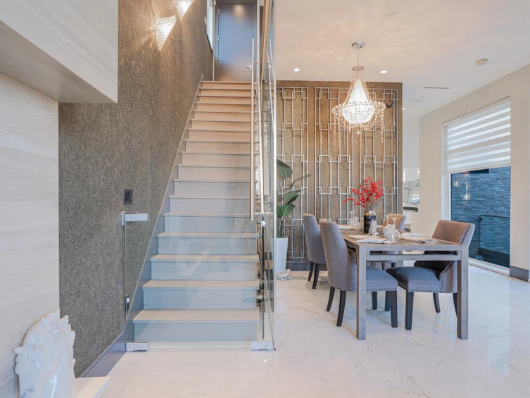 1072 E 39th Avenue, Vancouver, BC, V5W 1L1 - 11