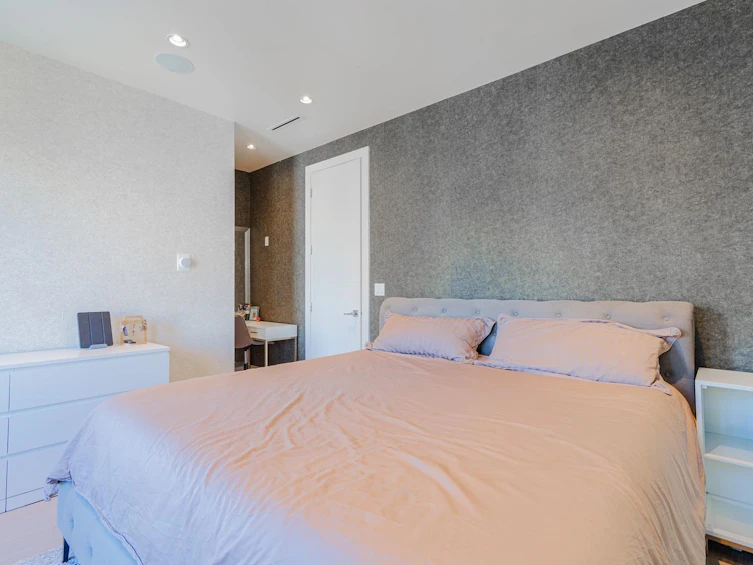 1072 E 39th Avenue, Vancouver, BC, V5W 1L1 - 14