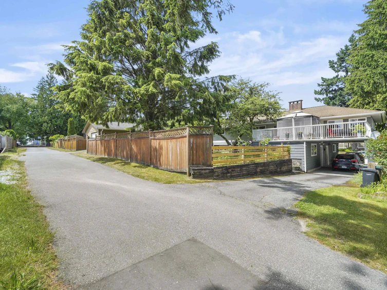 760 Runnymede Avenue, Coquitlam, BC, V3J 2V1 - 27