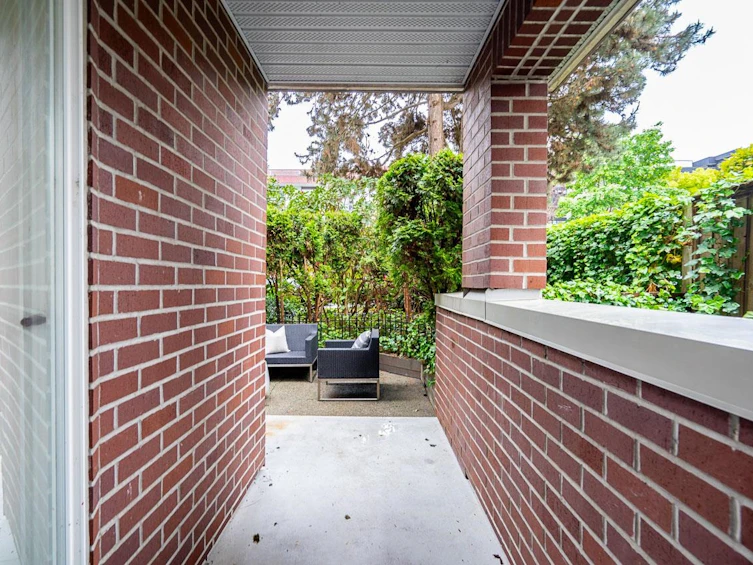 204-2239 W 1st Avenue, Vancouver, BC, V6K 1E9 - 17