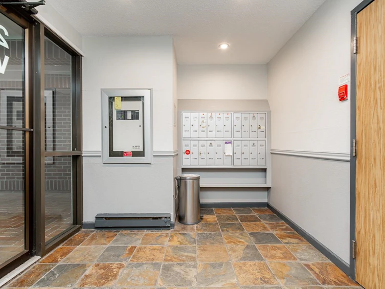 204-2239 W 1st Avenue, Vancouver, BC, V6K 1E9 - 26