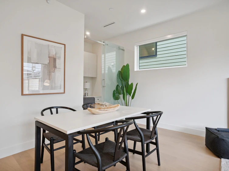 2-4756 Argyle Street, Vancouver, BC, V5N 3X8 - 6