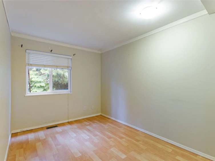 2072 Springer Avenue, Burnaby, BC, V5B 3M5 - 15