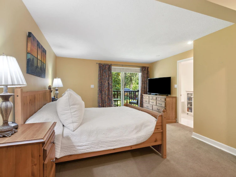 2591 Belloc Street, North Vancouver, BC, V7H 1H9 - 16