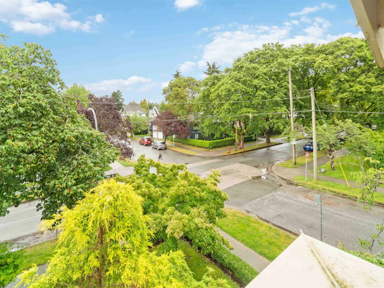 2506 W 8th Avenue, Vancouver, BC, V6K 2B4 - 21