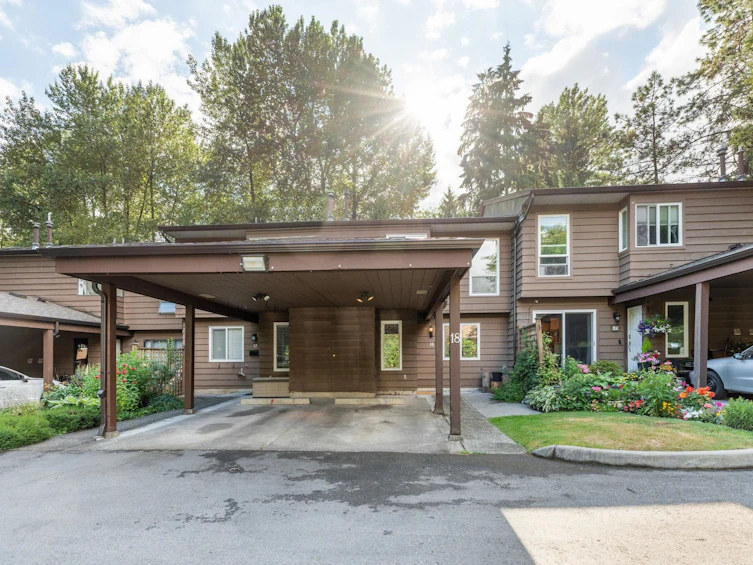 18-1140 Eagleridge Drive, Coquitlam, BC, V3E 1C2 - 30