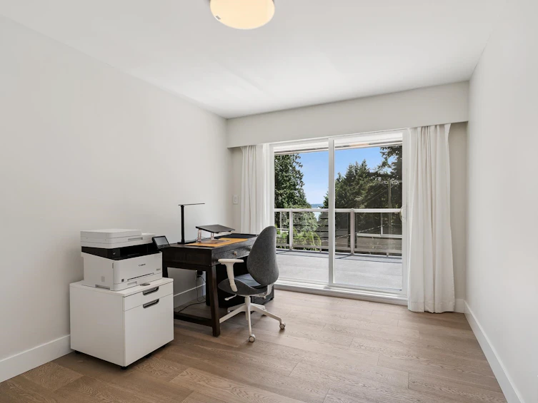 4425 Keith Road, West Vancouver, BC, V7W 2M3 - 24