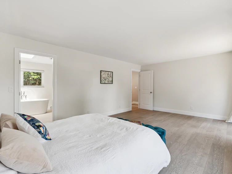 4425 Keith Road, West Vancouver, BC, V7W 2M3 - 16