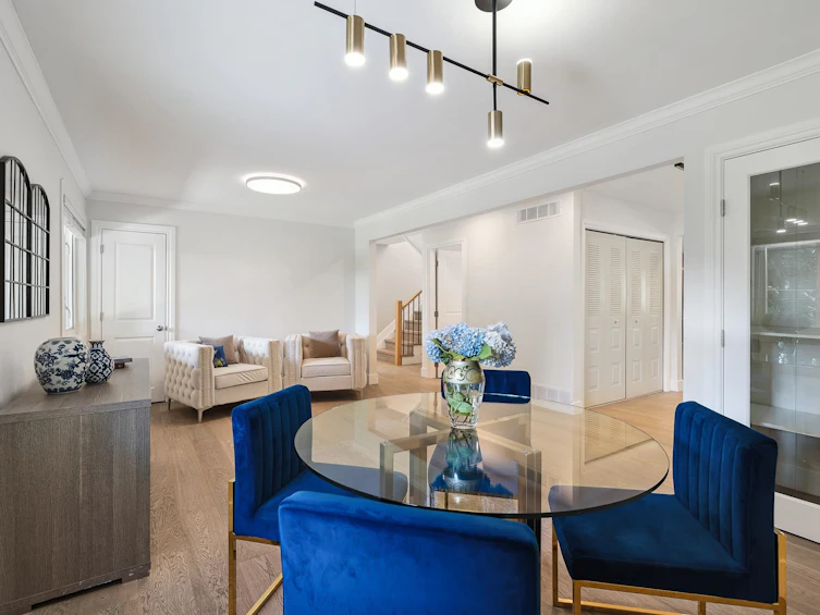 4425 Keith Road, West Vancouver, BC, V7W 2M3 - 8