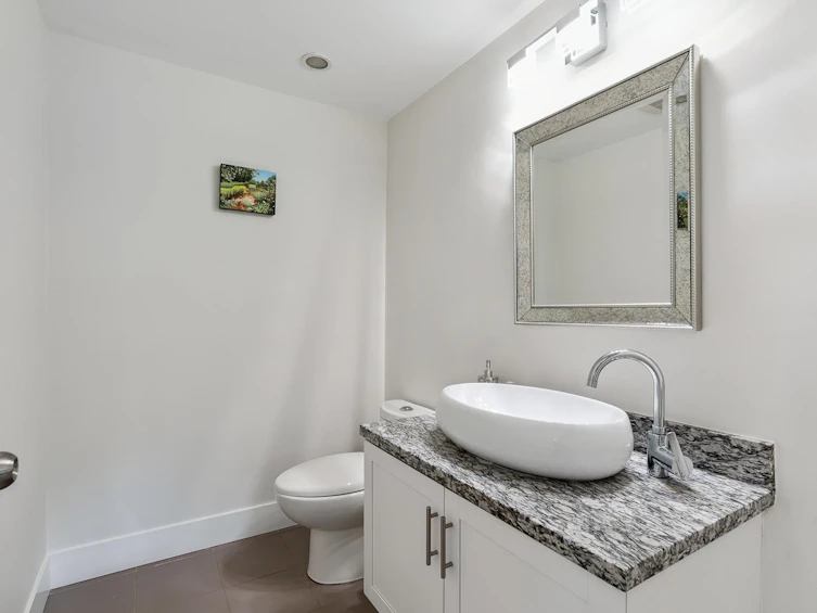 4425 Keith Road, West Vancouver, BC, V7W 2M3 - 13