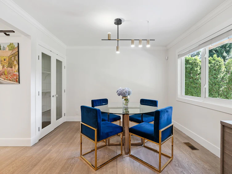 4425 Keith Road, West Vancouver, BC, V7W 2M3 - 7