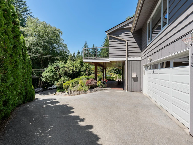 4425 Keith Road, West Vancouver, BC, V7W 2M3 - 31