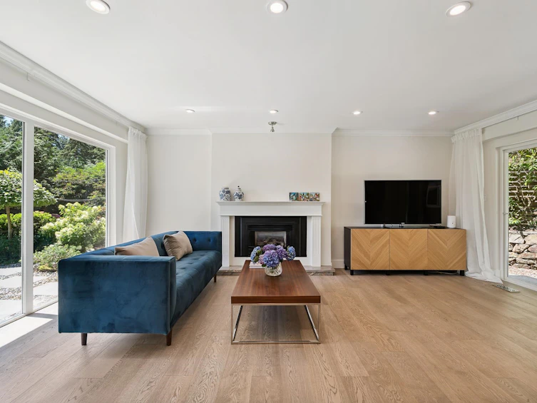 4425 Keith Road, West Vancouver, BC, V7W 2M3 - 4
