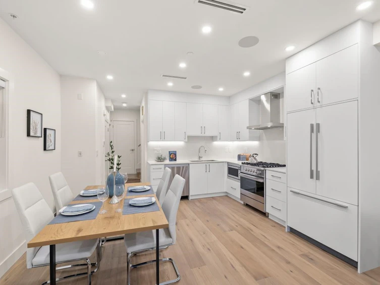 1125 E 15th Avenue, Vancouver, BC, V5T 2S7 - 7