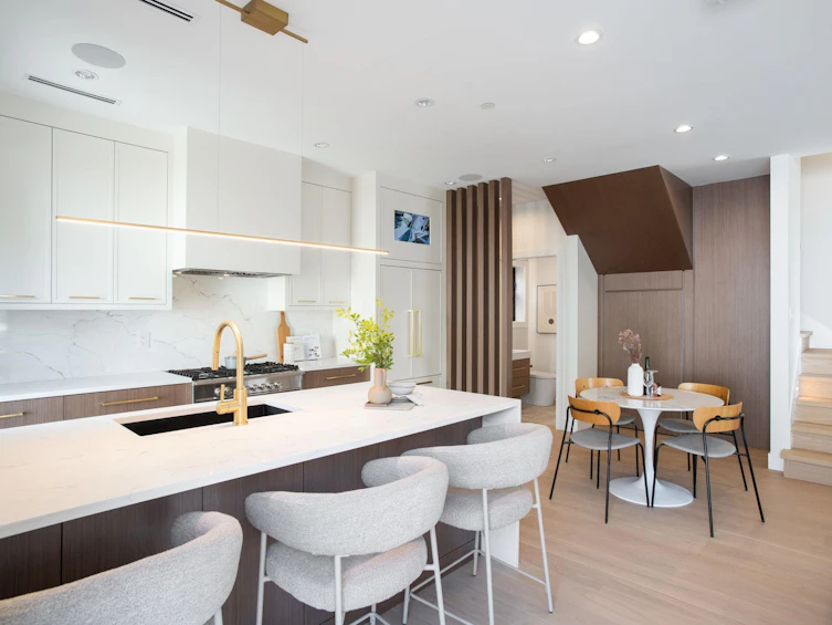 1876 Garden Drive, Vancouver, BC, V5N 4W7 - 11