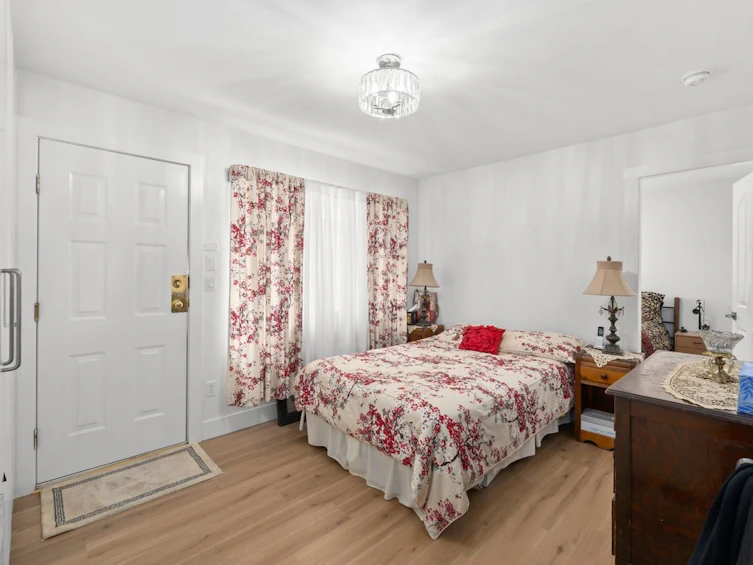 1089 E King Edward Avenue, Vancouver, BC, V5V 2E8 - 27