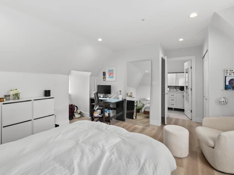 1089 E King Edward Avenue, Vancouver, BC, V5V 2E8 - 18
