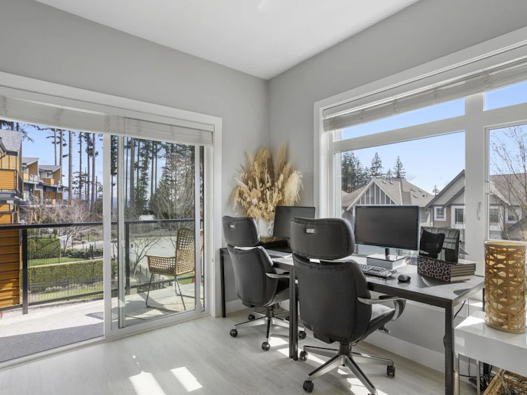 101-3525 Chandler Street, Coquitlam, BC, V3E 0L9 - 17