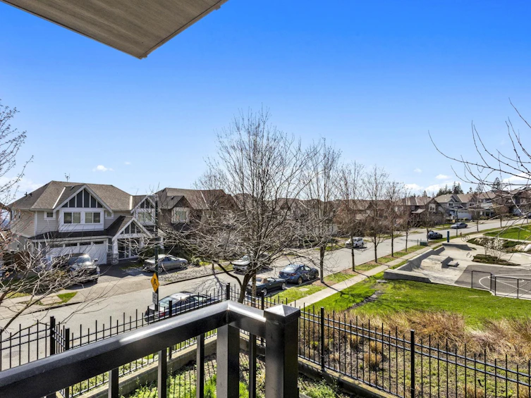 101-3525 Chandler Street, Coquitlam, BC, V3E 0L9 - 31