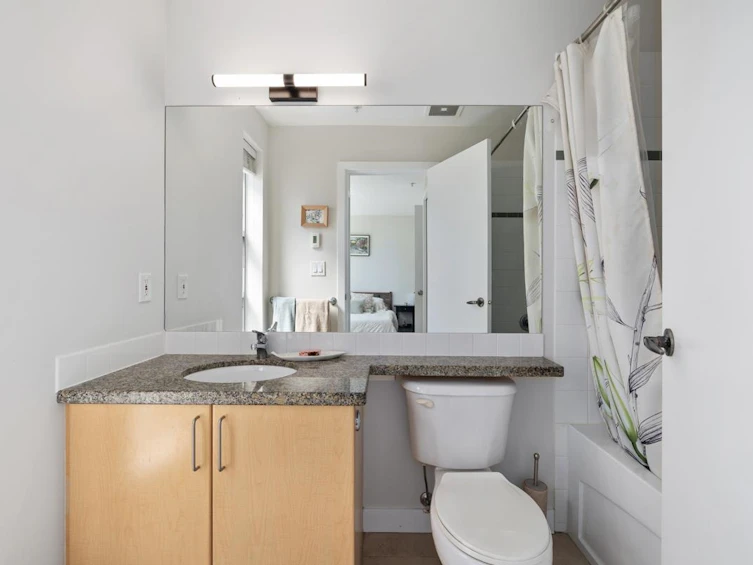 301-2630 Arbutus Street, Vancouver, BC, V6J 5L8 - 17
