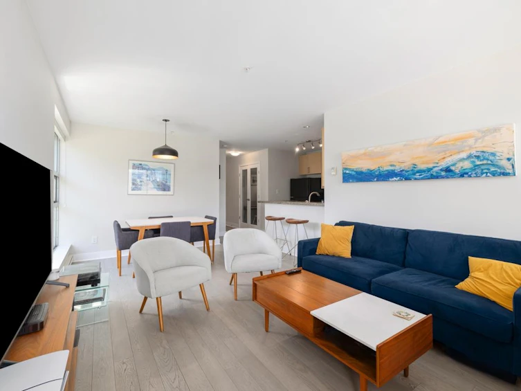 301-2630 Arbutus Street, Vancouver, BC, V6J 5L8 - 9