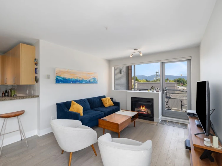 301-2630 Arbutus Street, Vancouver, BC, V6J 5L8 - 6
