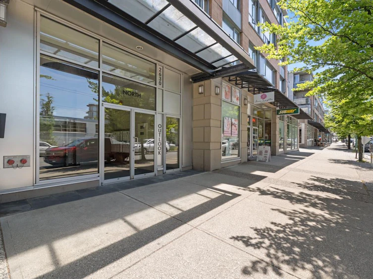 301-2630 Arbutus Street, Vancouver, BC, V6J 5L8 - 23