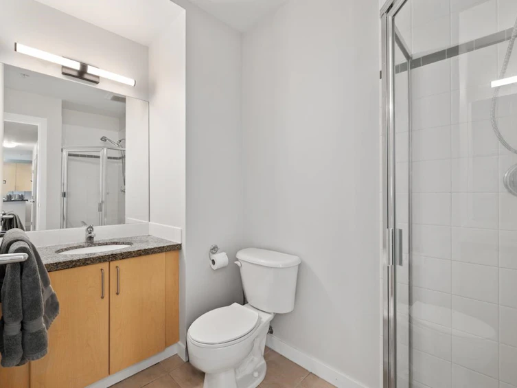 301-2630 Arbutus Street, Vancouver, BC, V6J 5L8 - 18