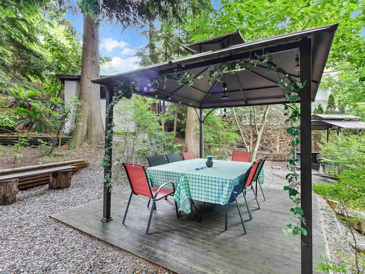 4540 Mountain Highway, North Vancouver, BC, V7K 2K6 - 29
