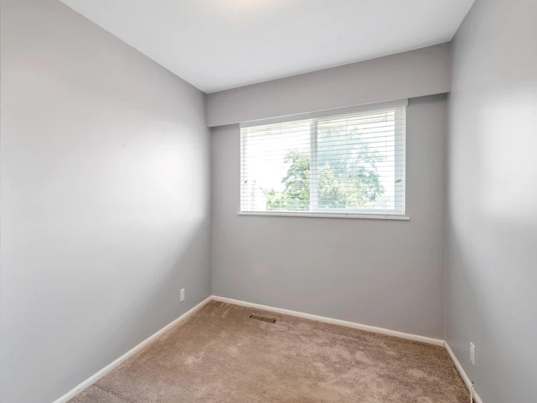 22711 Gilley Avenue, Maple Ridge, BC, V2X 2G1 - 23