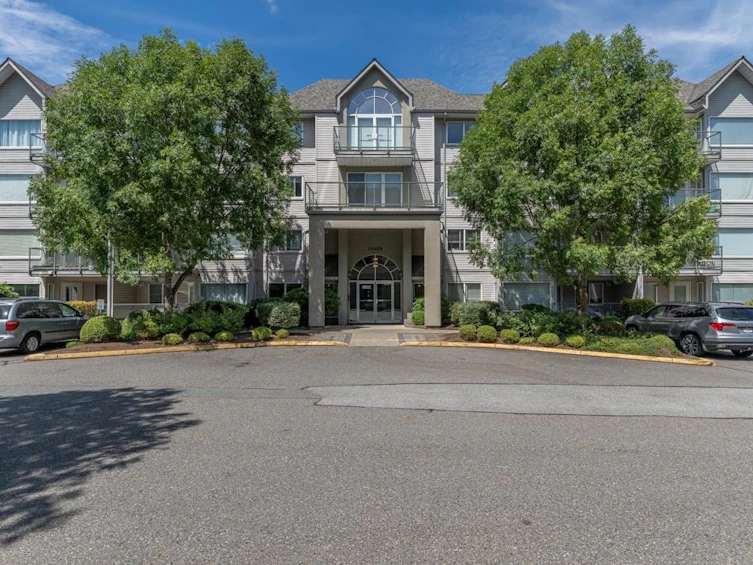 211-33688 King Road, Abbotsford, BC, V2S 7P9 - 2