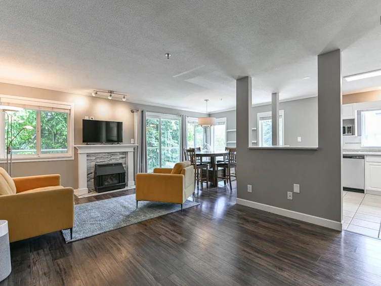 211-33688 King Road, Abbotsford, BC, V2S 7P9 - 5