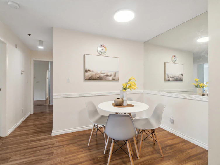 117-7800 St. Albans Road, Richmond, BC, V6Y 3Y5 - 8