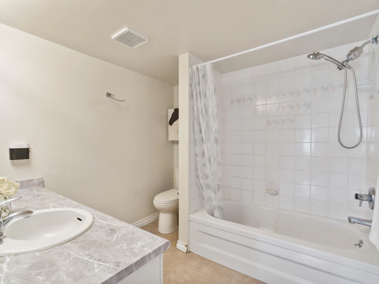117-7800 St. Albans Road, Richmond, BC, V6Y 3Y5 - 19