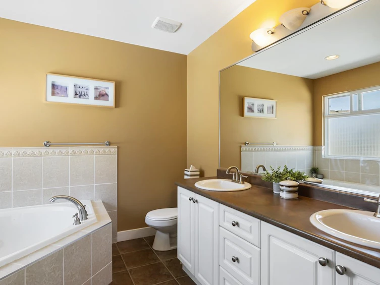 6586 186a Street, Surrey, BC, V3S 4E5 - 20