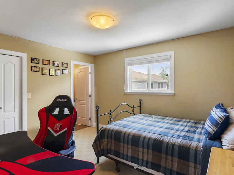 6586 186a Street, Surrey, BC, V3S 4E5 - 22