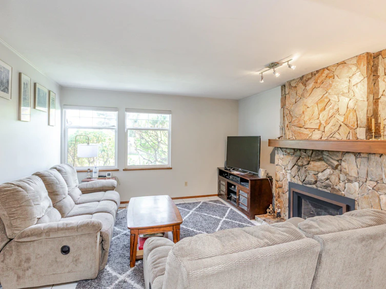 13311 65a Avenue, Surrey, BC, V3W 8T1 - 7